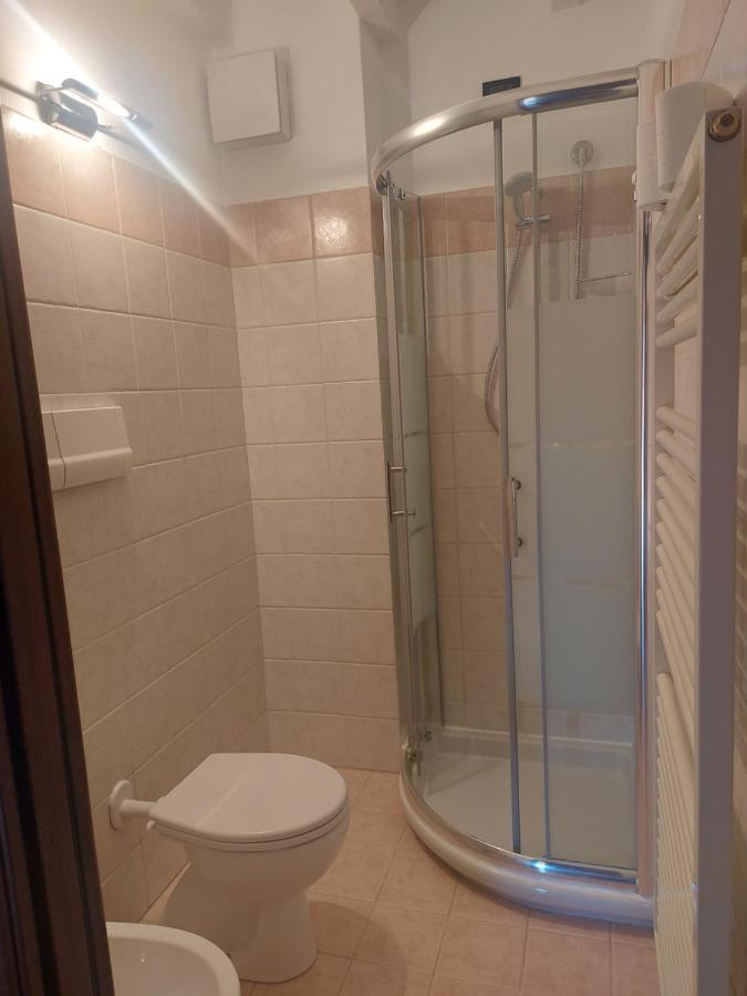 Loft Centro Storico Apartment Sarnico Exterior photo